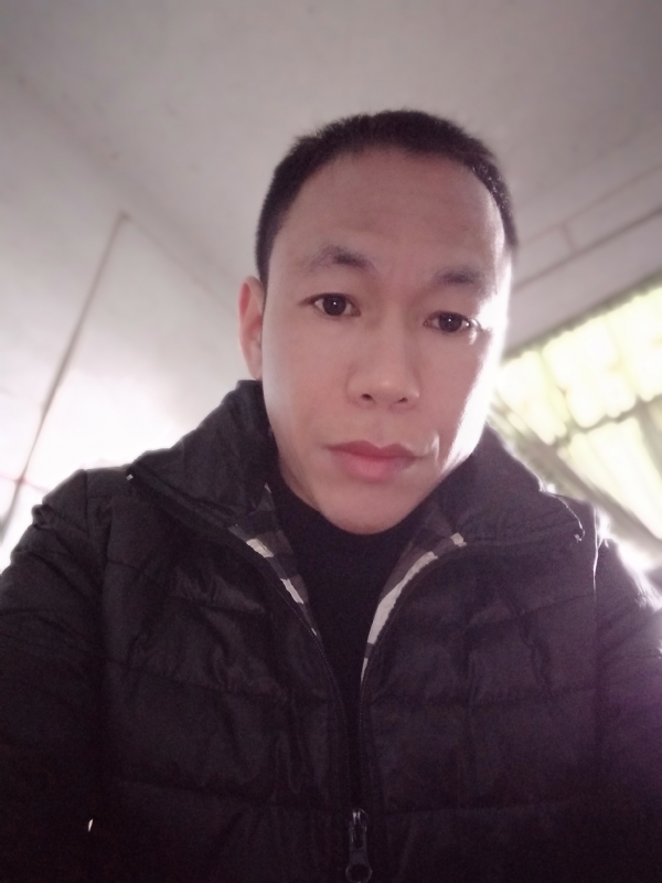 相信真爱的第一张照片--宁波中老年相亲网