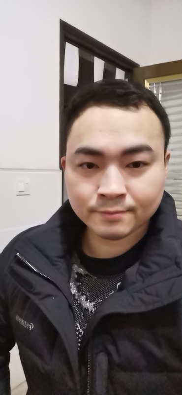 老实人的第一张照片--宁波中老年相亲网